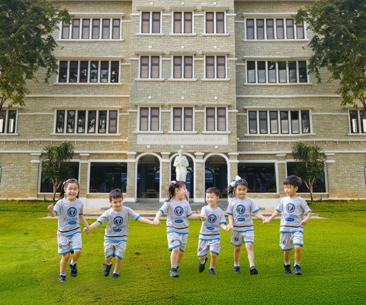 Santa Laurensia School 2